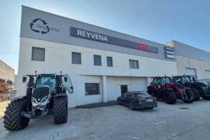 Reyvena, distribuidor en Navarra de marcas tan importantes como Develon y Valtra